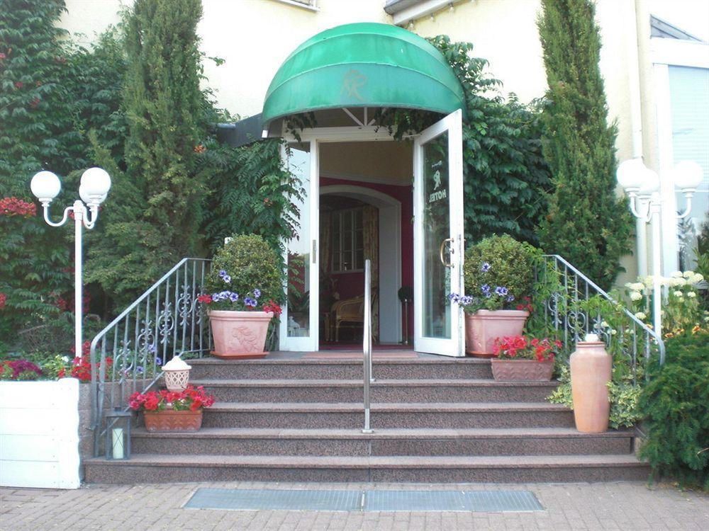 רוסלסהיים Hotel Bauschheimer Hof מראה חיצוני תמונה