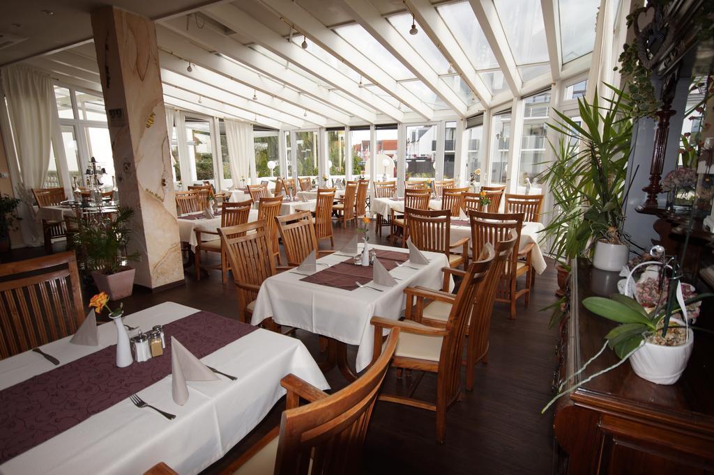רוסלסהיים Hotel Bauschheimer Hof מראה חיצוני תמונה