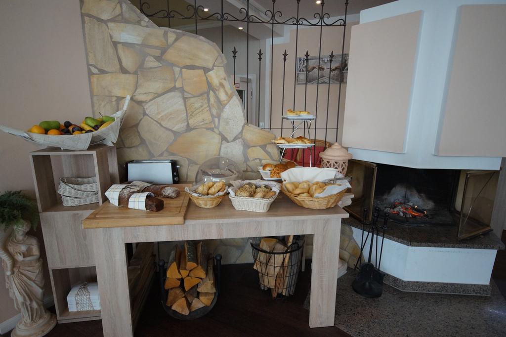 רוסלסהיים Hotel Bauschheimer Hof מראה חיצוני תמונה