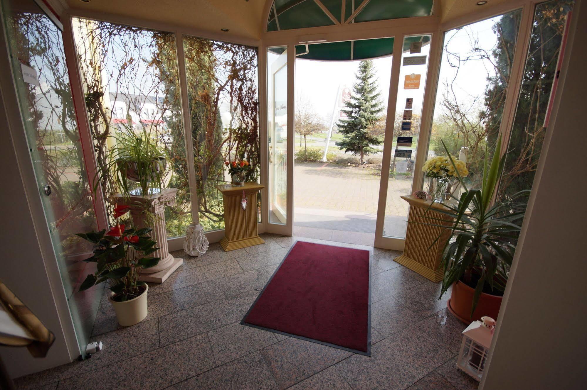 רוסלסהיים Hotel Bauschheimer Hof מראה חיצוני תמונה
